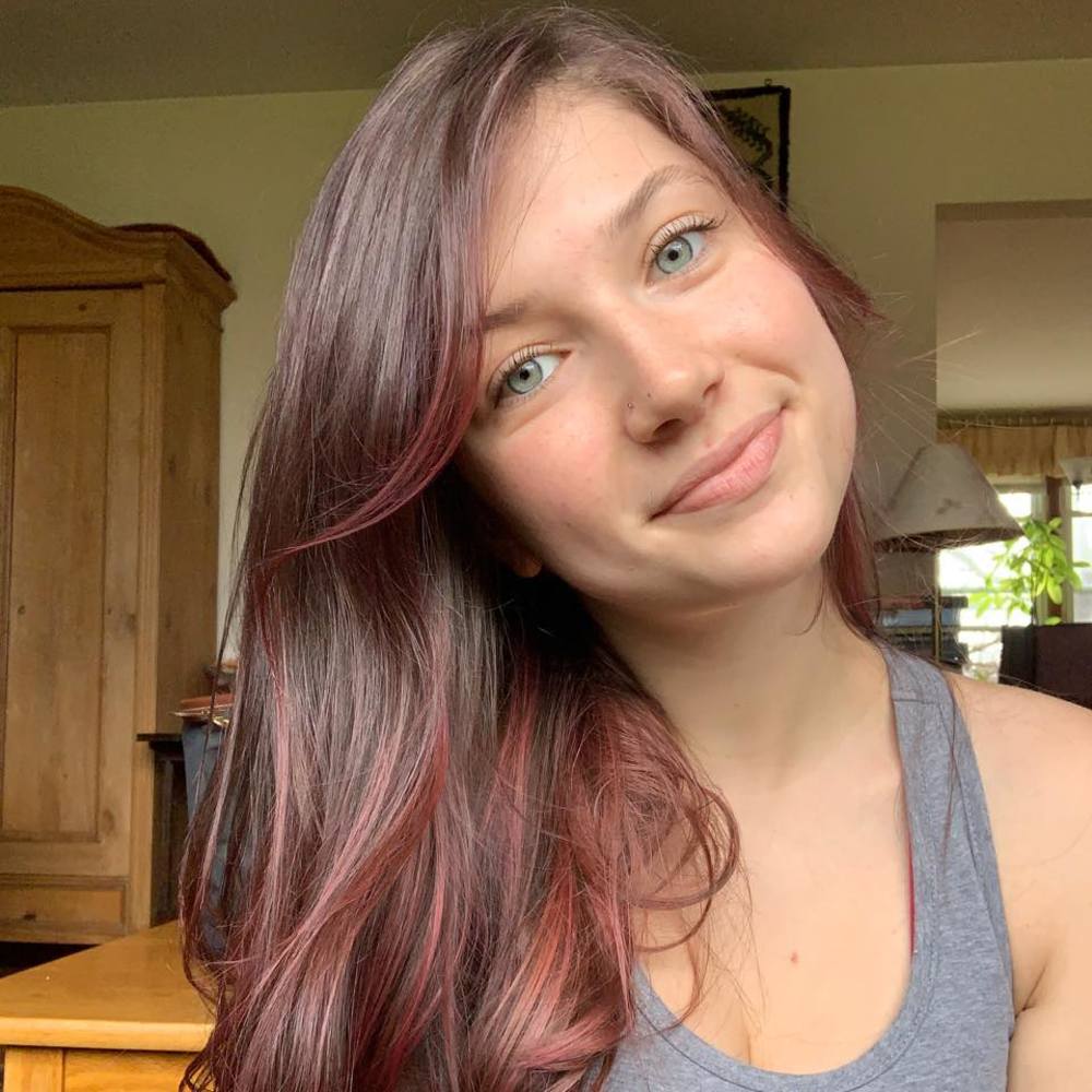 Meet your Posher, Nora